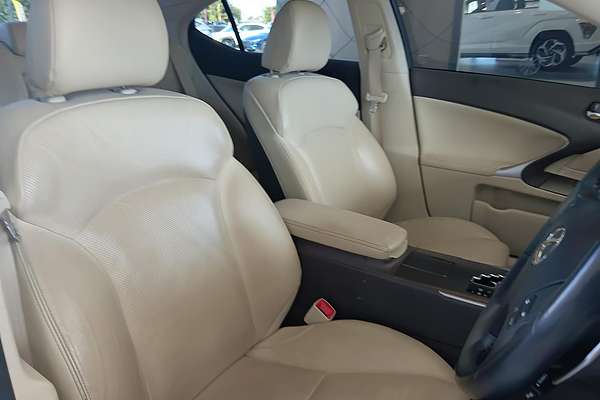 2010 Lexus IS IS250 Prestige GSE20R