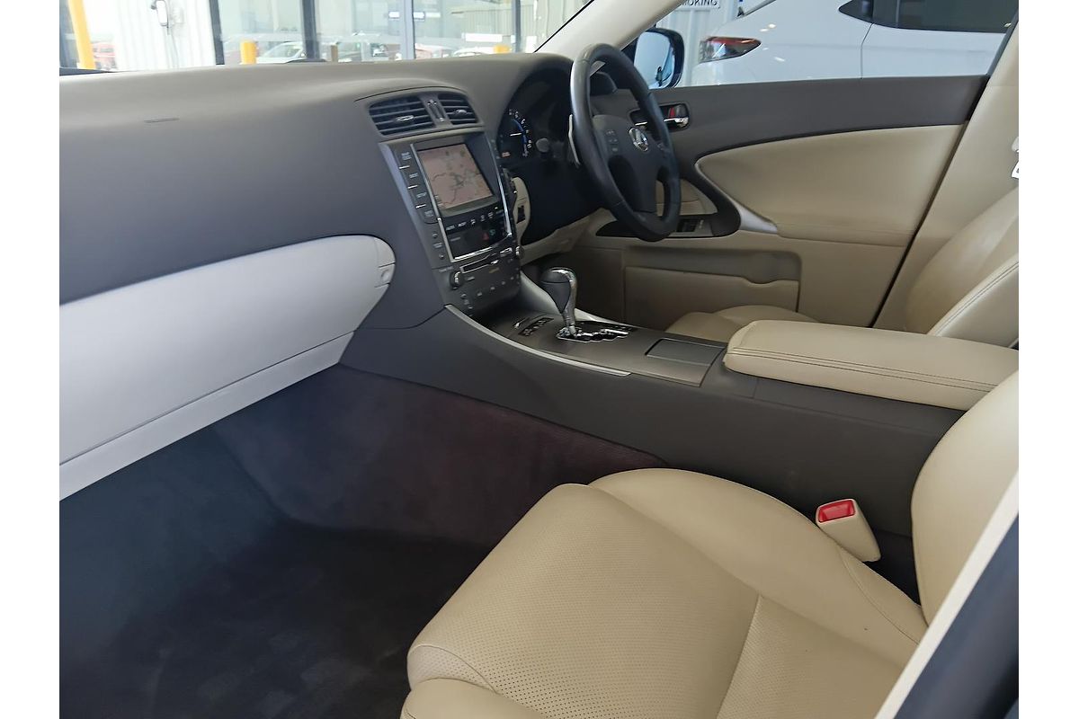 2010 Lexus IS IS250 Prestige GSE20R
