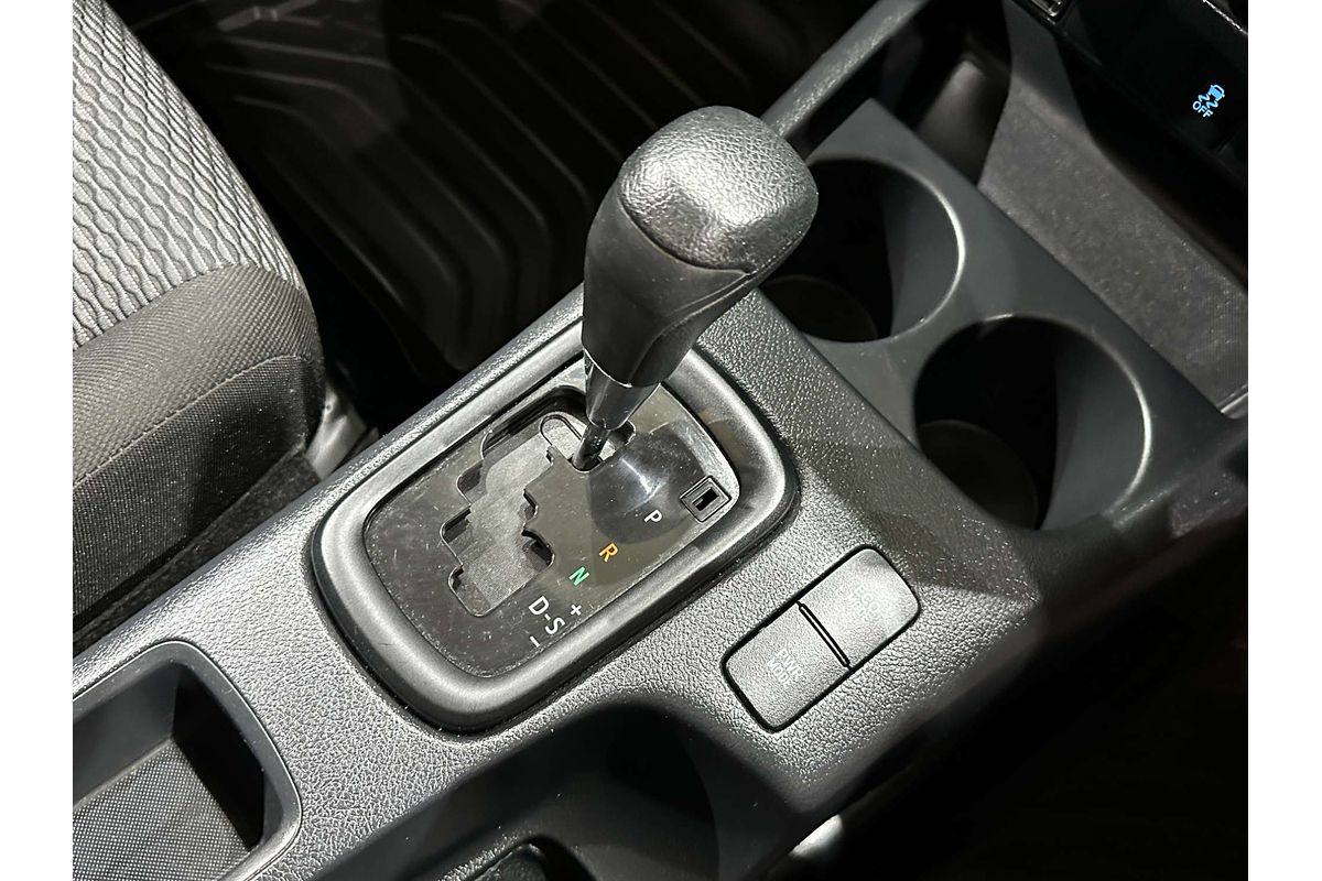 2016 Toyota Hilux Workmate TGN121R Rear Wheel Drive