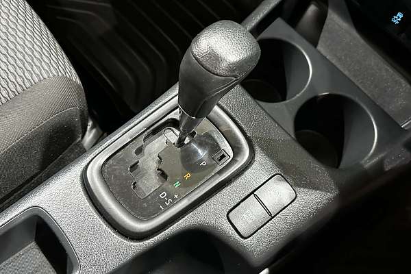 2016 Toyota Hilux Workmate TGN121R Rear Wheel Drive