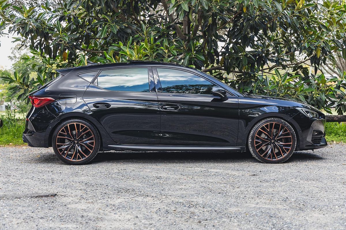 2022 CUPRA Leon VZx KL