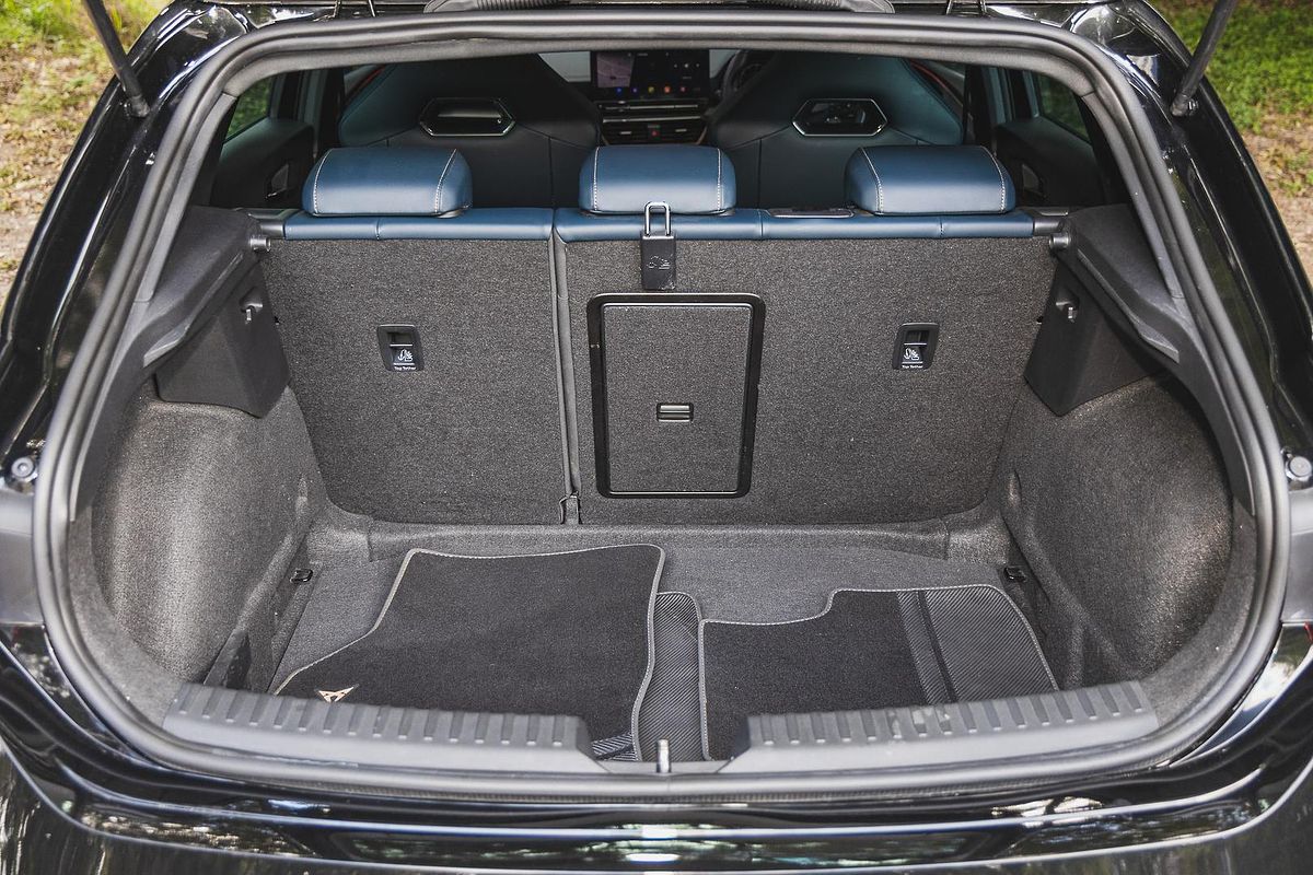 2022 CUPRA Leon VZx KL