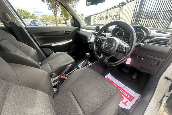 2022 Suzuki Swift GL NAVI AZ SERIES II