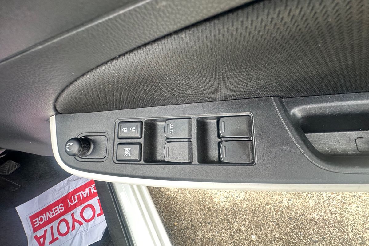 2022 Suzuki Swift GL NAVI AZ SERIES II