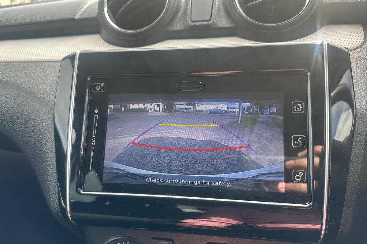 2022 Suzuki Swift GL NAVI AZ SERIES II