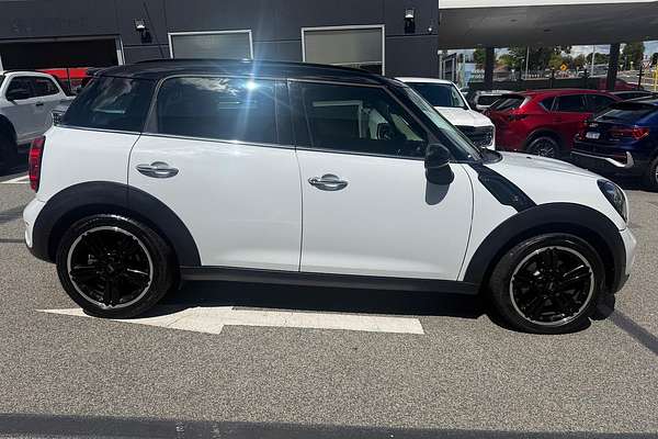2016 MINI Countryman Cooper S R60