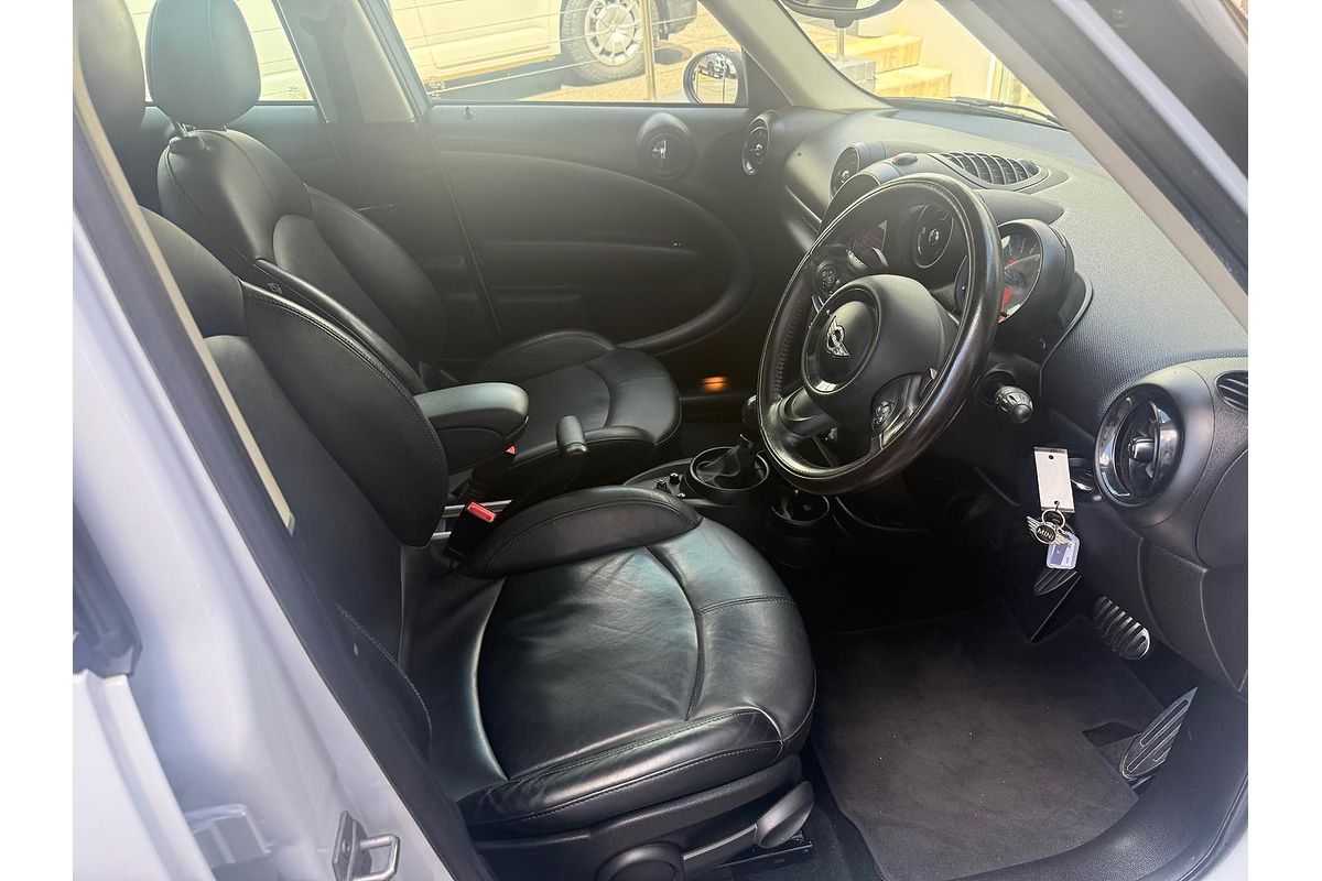 2016 MINI Countryman Cooper S R60