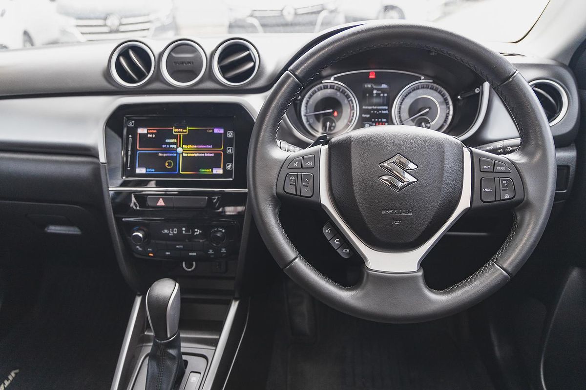 2023 Suzuki Vitara Limited Edition LY Series II