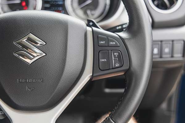 2023 Suzuki Vitara Limited Edition LY Series II