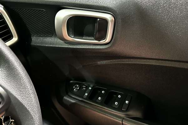 2024 Hyundai Venue  QX.V5