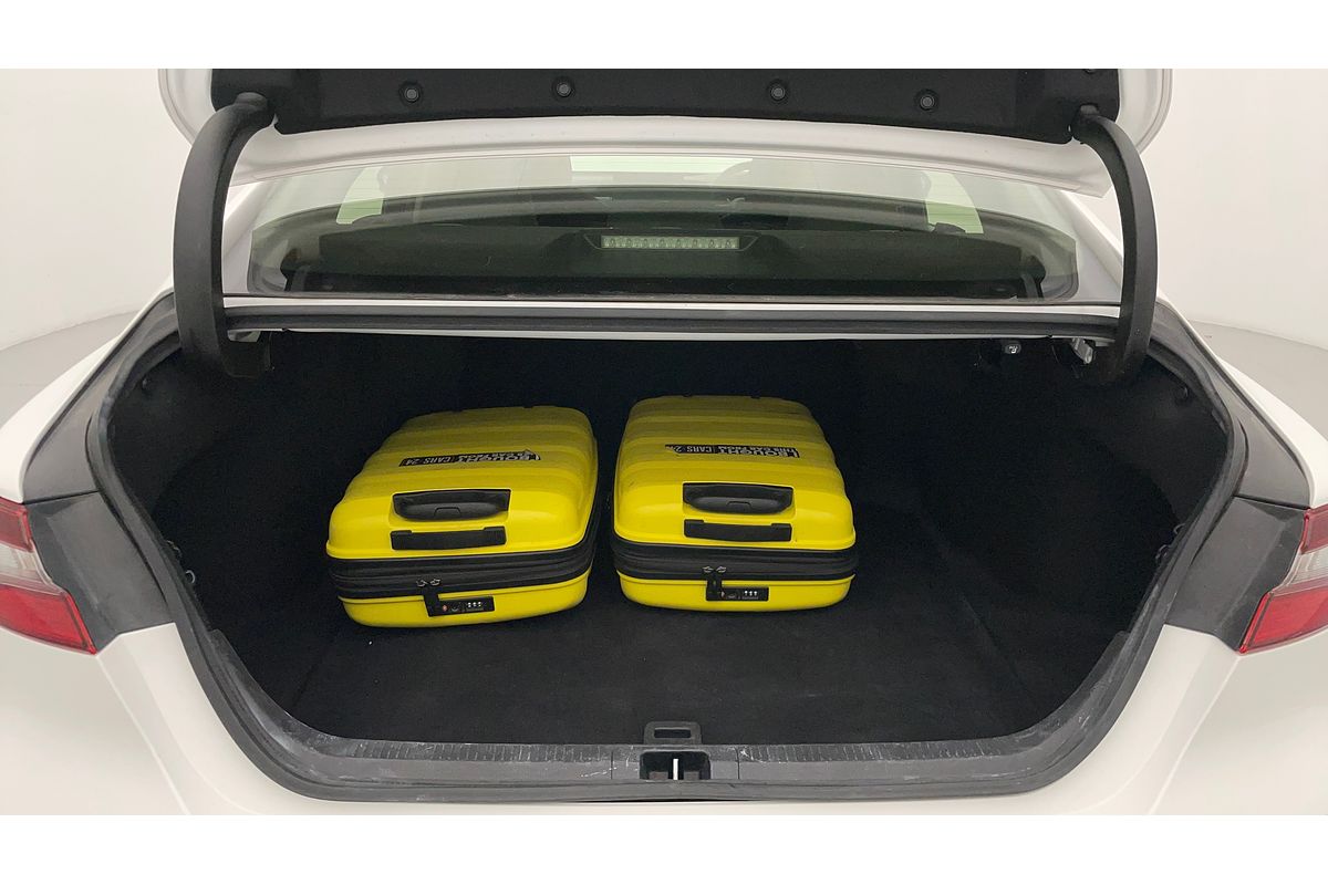 2022 Toyota Camry Ascent AXVA70R