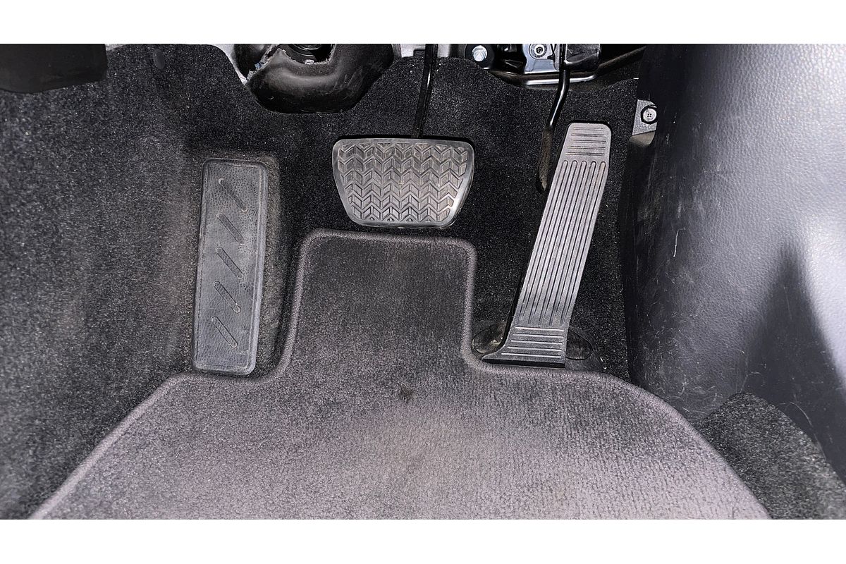 2022 Toyota Camry Ascent AXVA70R