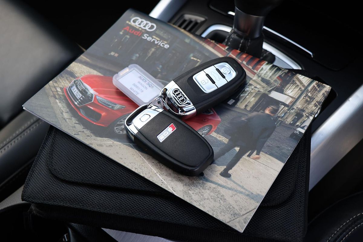 2014 Audi SQ5 TDI 8R