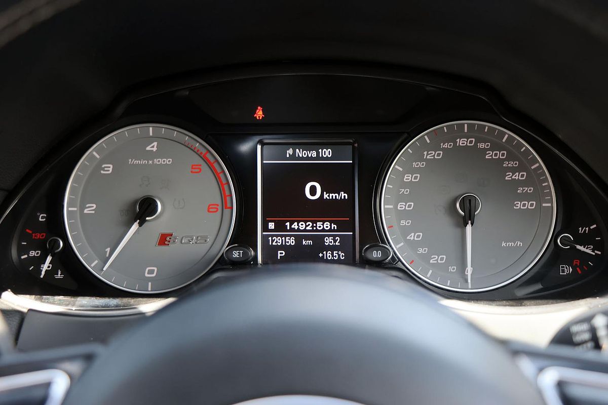 2014 Audi SQ5 TDI 8R