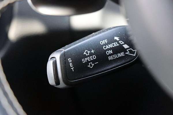 2014 Audi SQ5 TDI 8R