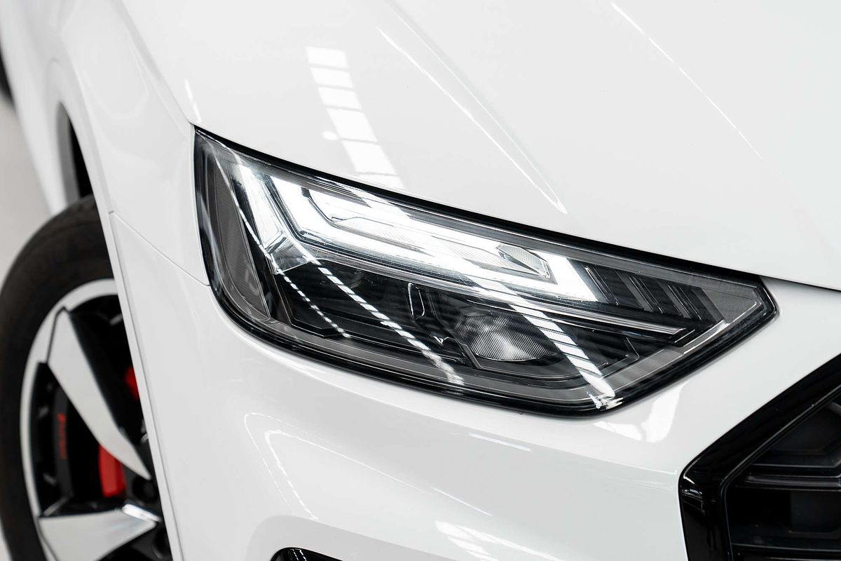 2023 Audi Q5 55 TFSI e S line FY