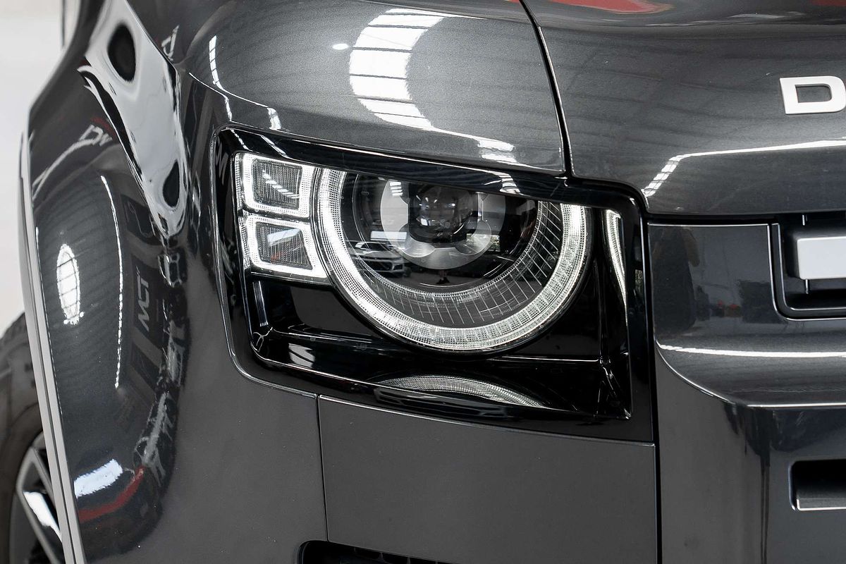 2023 Land Rover Defender 110 P400 SE L663