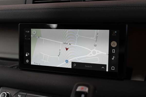 2023 Land Rover Defender 110 P400 SE L663