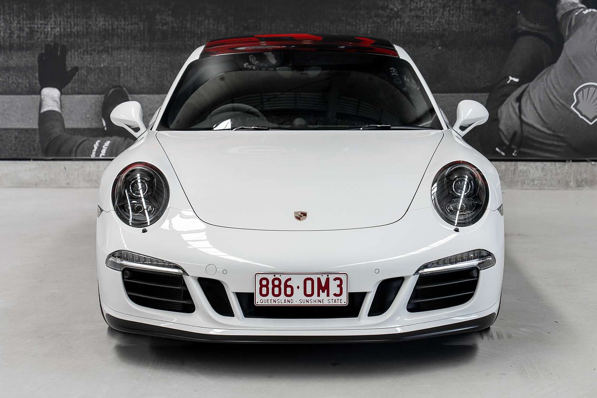 2015 Porsche 911 Carrera GTS 991