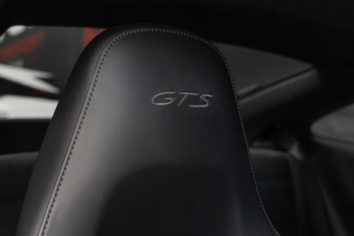 2015 Porsche 911 Carrera GTS 991