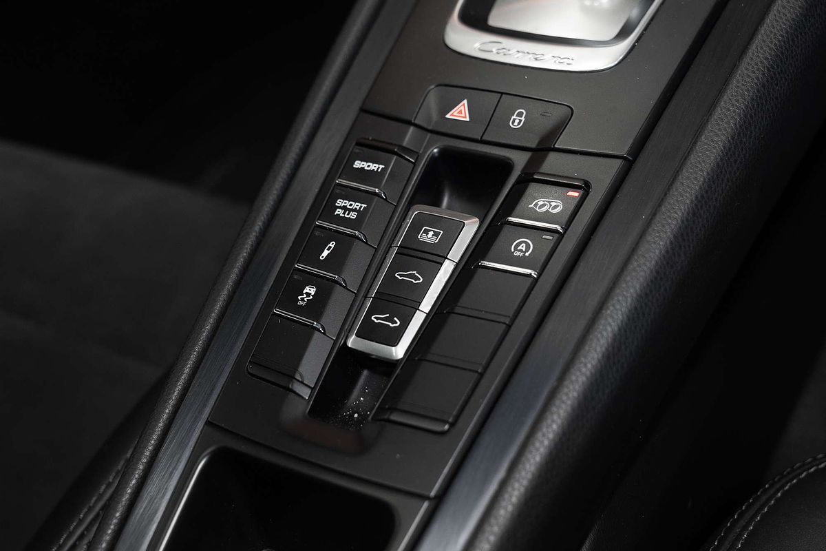 2015 Porsche 911 Carrera GTS 991