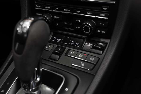 2015 Porsche 911 Carrera GTS 991