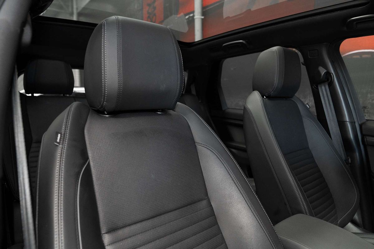 2024 Land Rover Discovery Sport P250 Dynamic SE L550