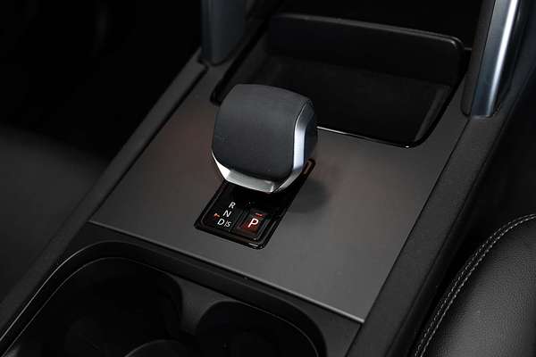 2024 Land Rover Discovery Sport P250 Dynamic SE L550