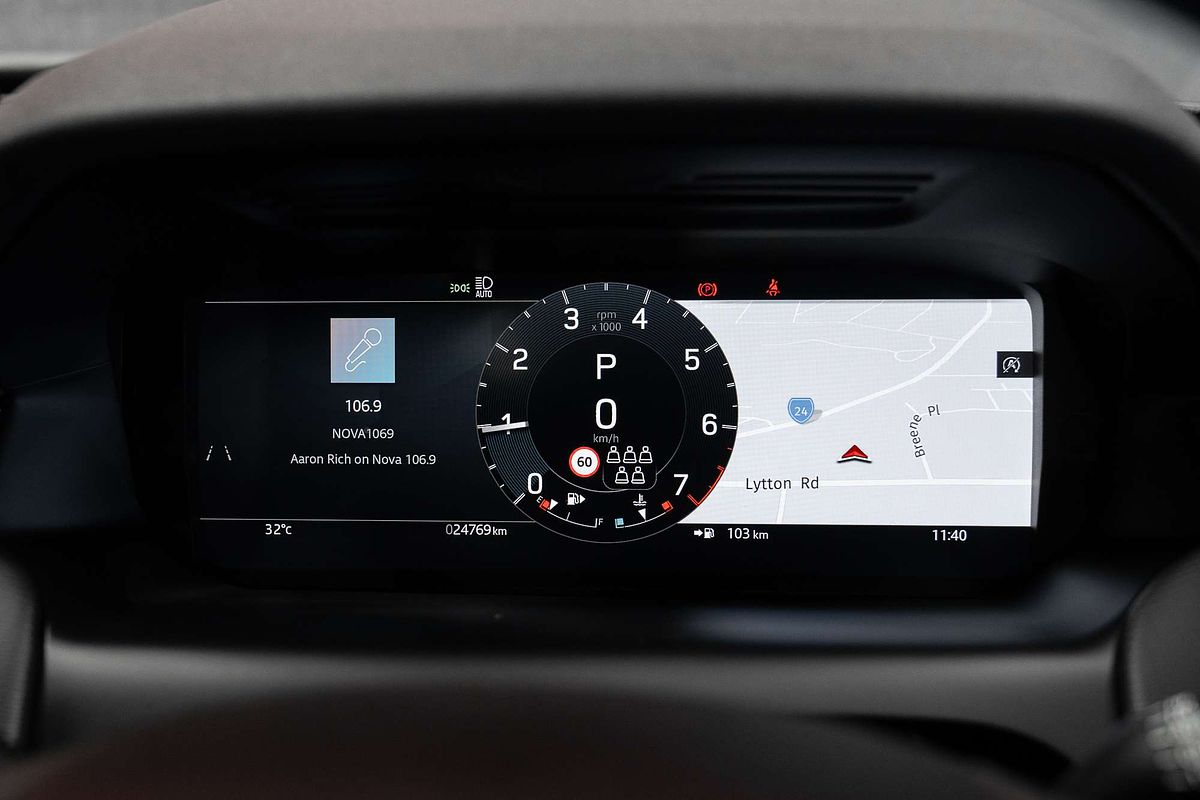 2024 Land Rover Discovery Sport P250 Dynamic SE L550