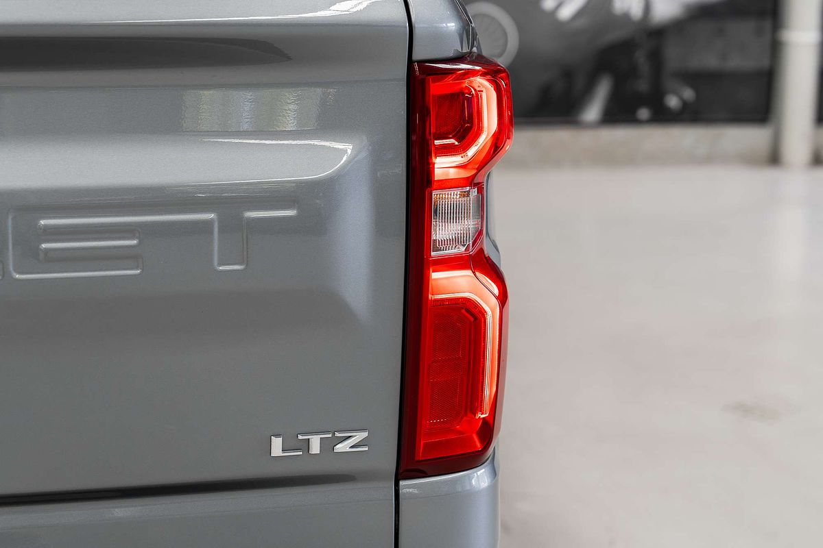 2025 Chevrolet Silverado 1500 LTZ Premium W/Tech Pack T1 4X4