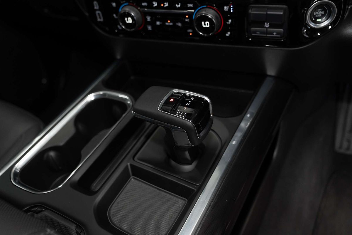 2025 Chevrolet Silverado 1500 LTZ Premium W/Tech Pack T1 4X4