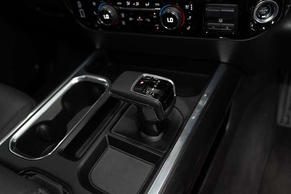 2025 Chevrolet Silverado 1500 LTZ Premium W/Tech Pack T1 4X4