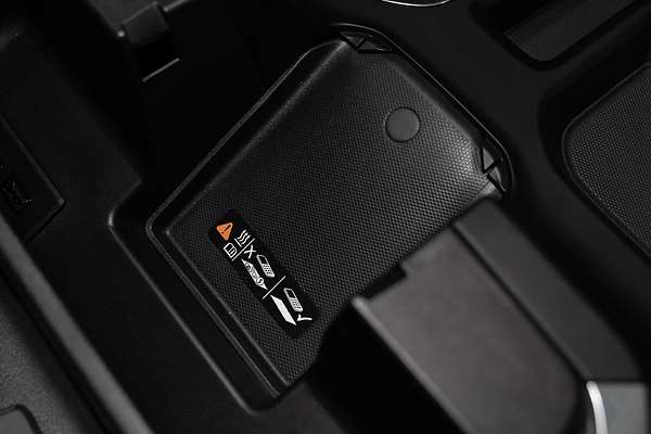 2025 Chevrolet Silverado 1500 LTZ Premium W/Tech Pack T1 4X4