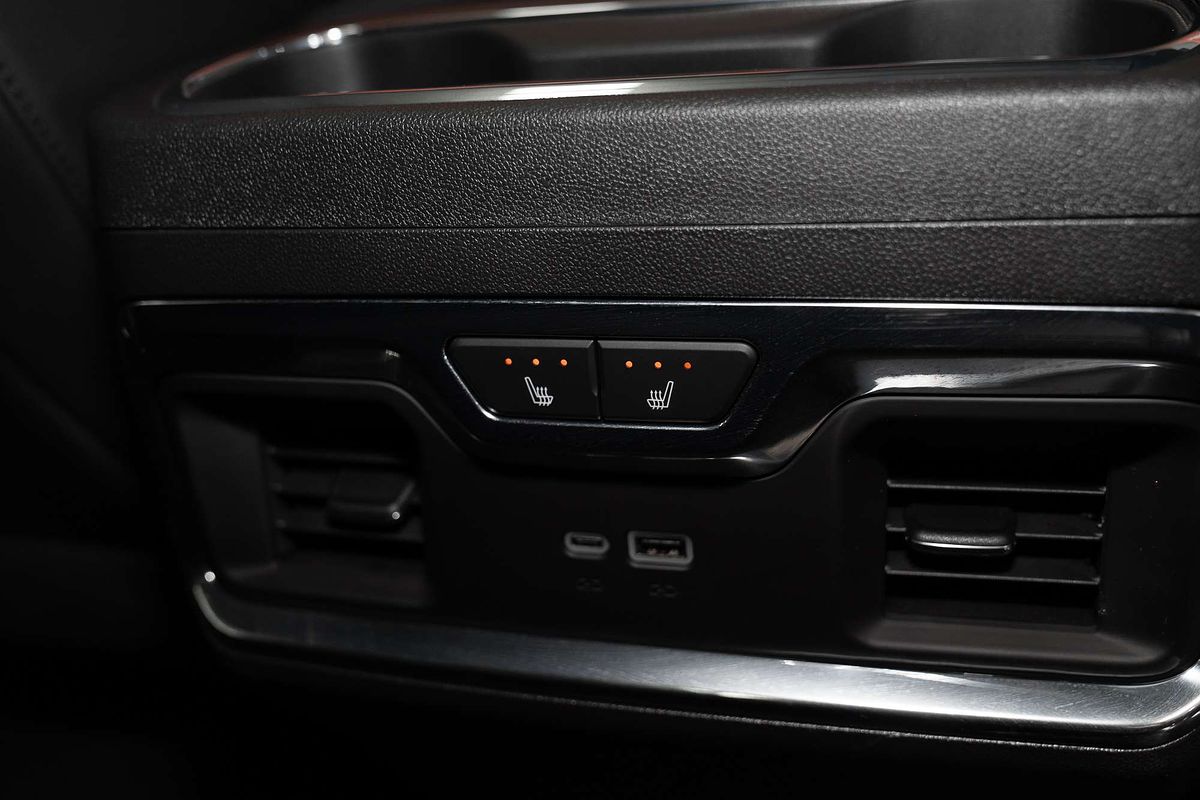 2025 Chevrolet Silverado 1500 LTZ Premium W/Tech Pack T1 4X4