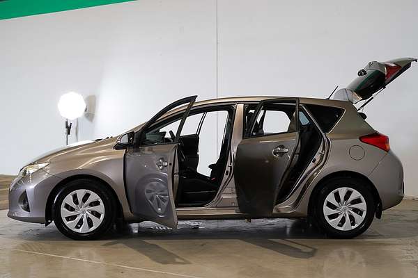 2013 Toyota Corolla Ascent ZRE182R