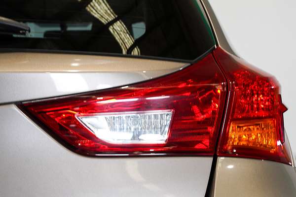 2013 Toyota Corolla Ascent ZRE182R