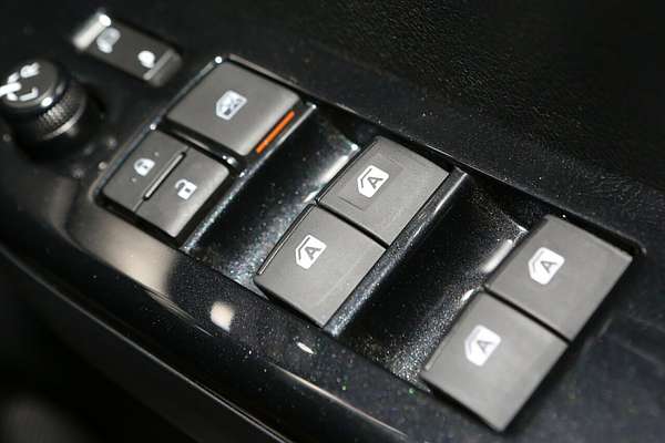 2024 Toyota Hilux Rogue 48V GUN126R 4X4