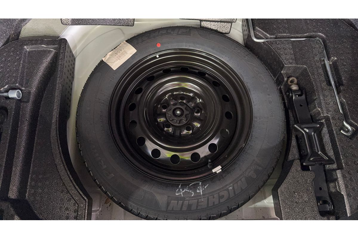 2017 Toyota Camry Altise ASV50R