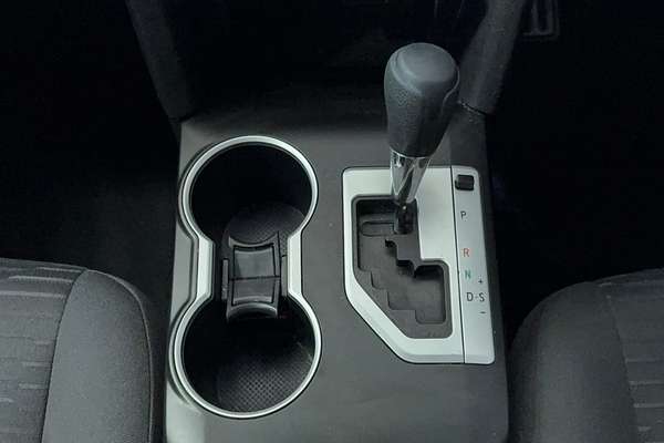 2017 Toyota Camry Altise ASV50R