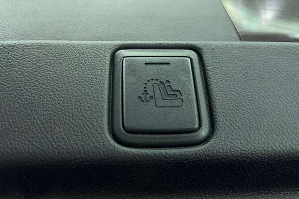 2017 Toyota Camry Altise ASV50R