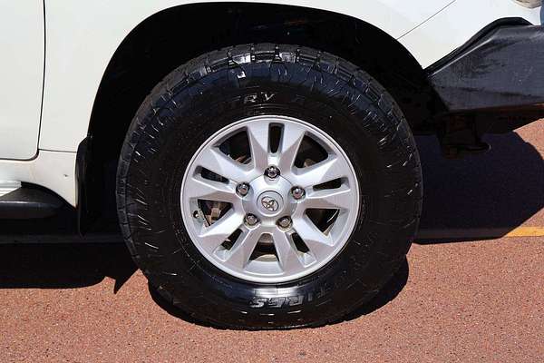 2010 Toyota Landcruiser GXL VDJ200R