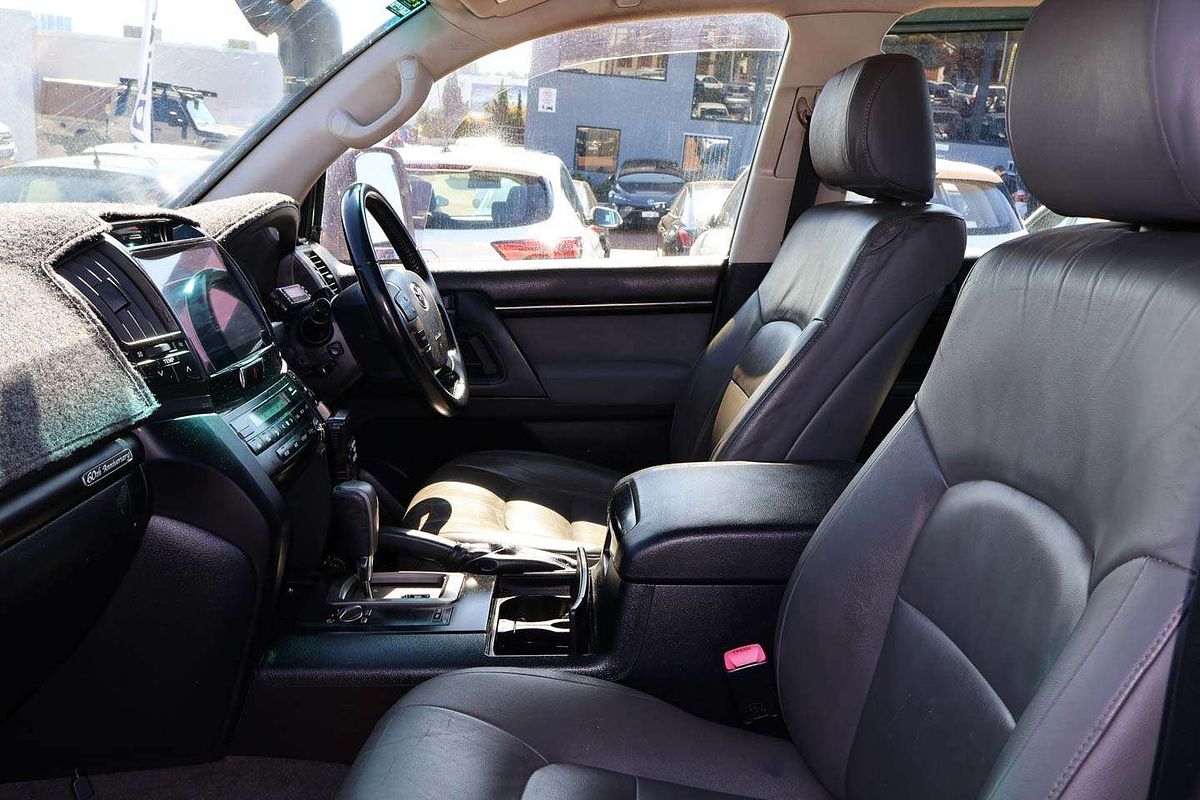 2010 Toyota Landcruiser GXL VDJ200R