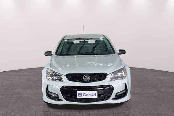 2016 Holden Commodore SV6 Black VF Series II