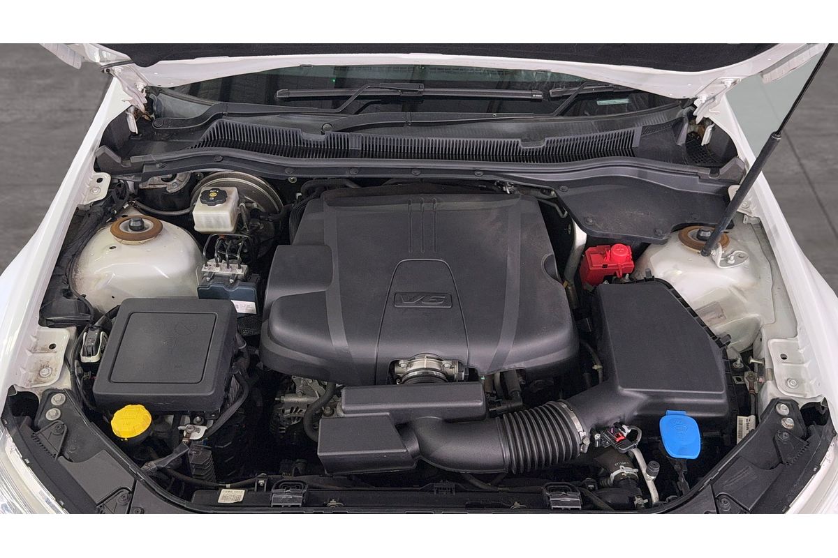 2016 Holden Commodore SV6 Black VF Series II