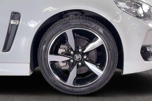 2016 Holden Commodore SV6 Black VF Series II