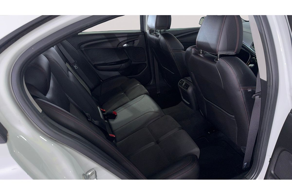 2016 Holden Commodore SV6 Black VF Series II