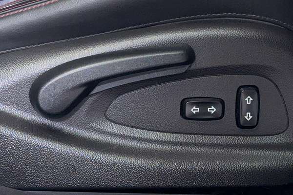 2016 Holden Commodore SV6 Black VF Series II