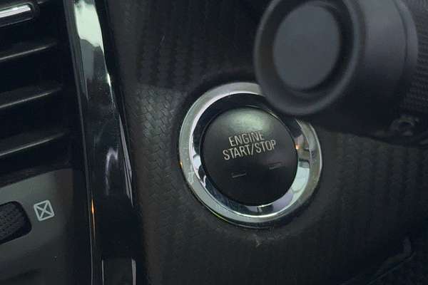 2016 Holden Commodore SV6 Black VF Series II