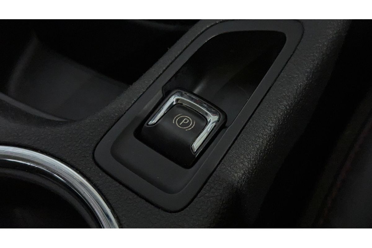 2016 Holden Commodore SV6 Black VF Series II