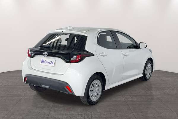 2022 Toyota Yaris Ascent Sport MXPA10R